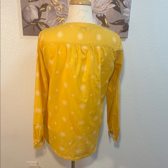 NWOT Loft Women's Yellow Button-Front Floral Print Blouse - Picture 3 of 6